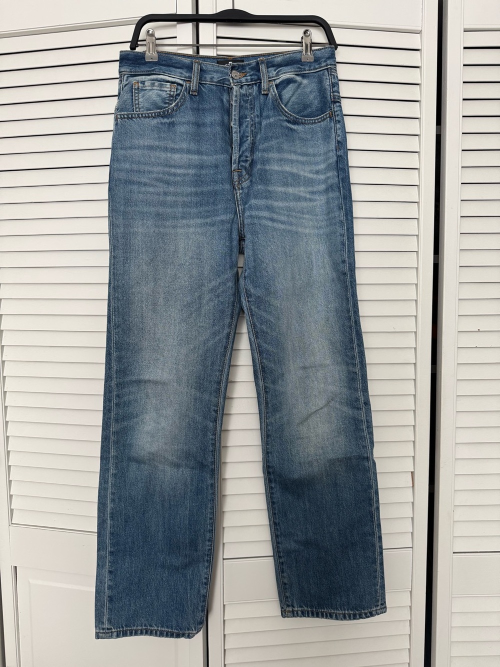7for all mankind Easy Straight Jeans in Faded Blue Wash 27